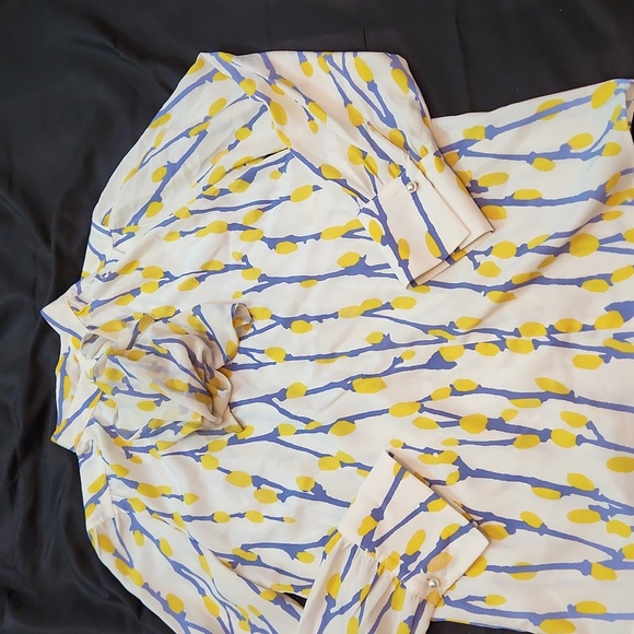 JINY p***ywillow printed blouse  with neck tie size small - Picture 4 of 9